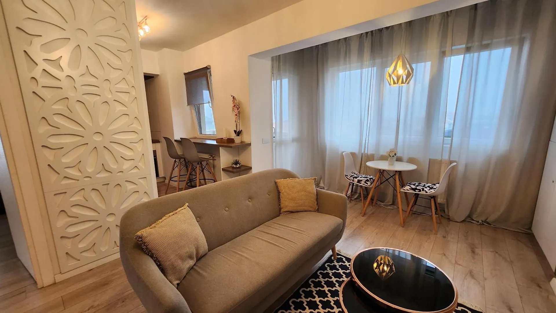 דירות בוקרשט Garsoniera Argedava רומניה